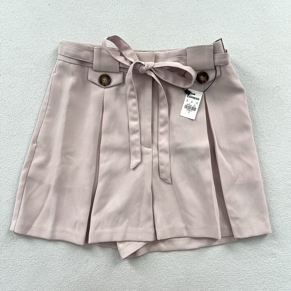 NWT Express Women Blush Pink Shortie Extreme High Rise Pleated Belted Shorts 2